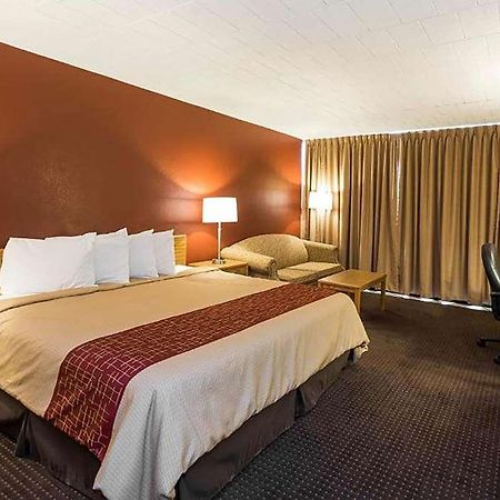 Days Inn By Wyndham Williamsport Szoba fotó